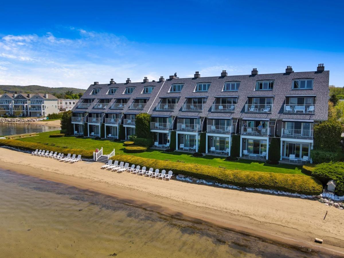 111 Water Street Inn Boyne City Eksteriør billede